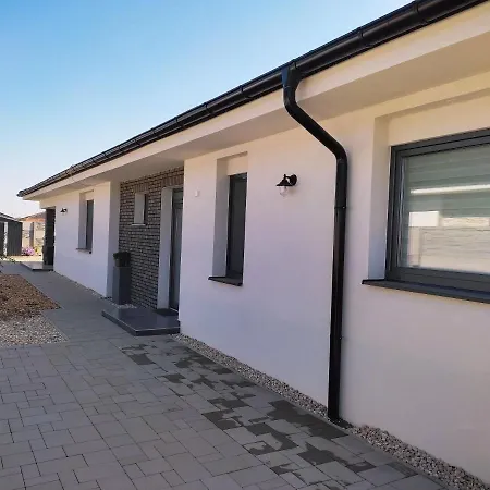 Valentovi * Veľký Meder