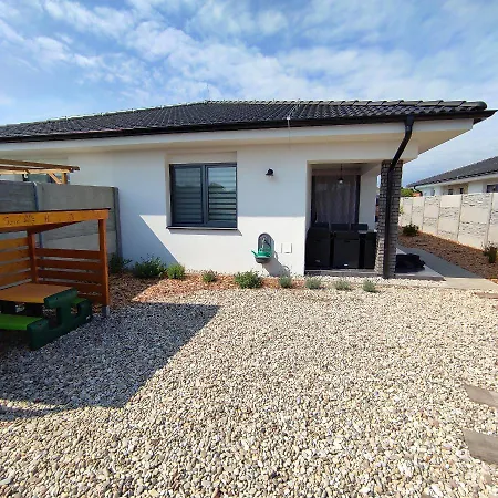 Valentovi Veľký Meder